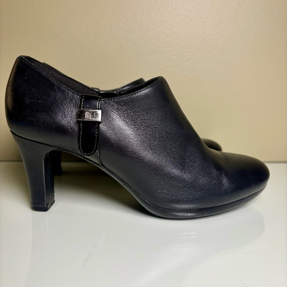 Anne Klein Women's Seabed Leather Bootie - Picture 2 of 10